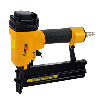 Engrapadora y clavadora neumática 2 en 1 Silverline